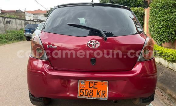 Sayi Na hannu Toyota Yaris Red Mota in Yaounde a Babban Kamaru Sayi Na hannu Toyota Yaris Red Mota in Yaounde a Babban Kamaru