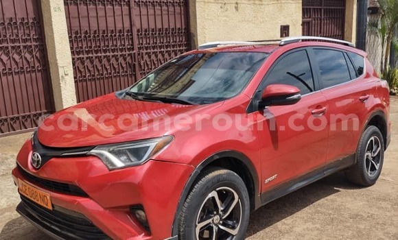 Acheter Occasion Voiture Toyota RAV4 Rouge à Yaoundé, Central Cameroon Acheter Occasion Voiture Toyota RAV4 Rouge à Yaoundé, Central Cameroon