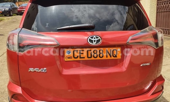Acheter Occasion Voiture Toyota RAV4 Rouge à Yaoundé, Central Cameroon Acheter Occasion Voiture Toyota RAV4 Rouge à Yaoundé, Central Cameroon