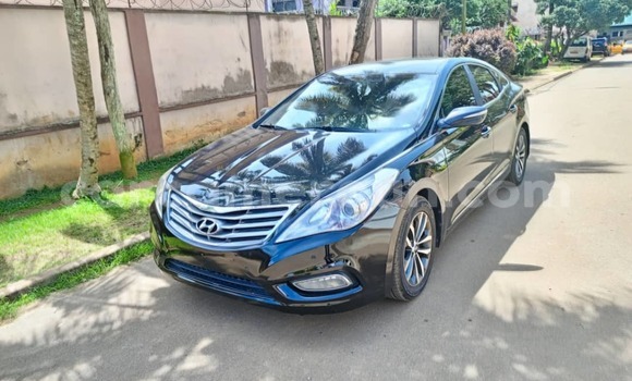 Acheter Occasion Voiture Hyundai Grandeur Noir à Yaoundé, Central Cameroon Acheter Occasion Voiture Hyundai Grandeur Noir à Yaoundé, Central Cameroon