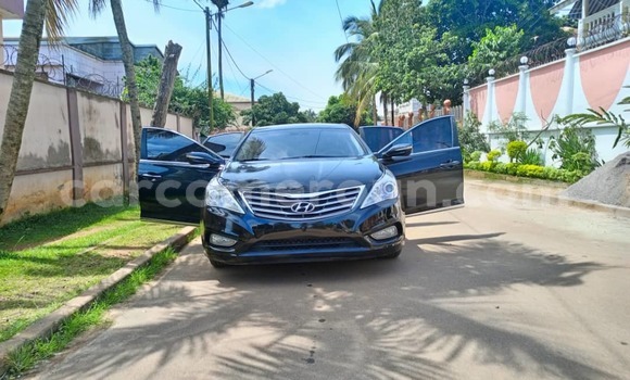 Acheter Occasion Voiture Hyundai Grandeur Noir à Yaoundé, Central Cameroon Acheter Occasion Voiture Hyundai Grandeur Noir à Yaoundé, Central Cameroon