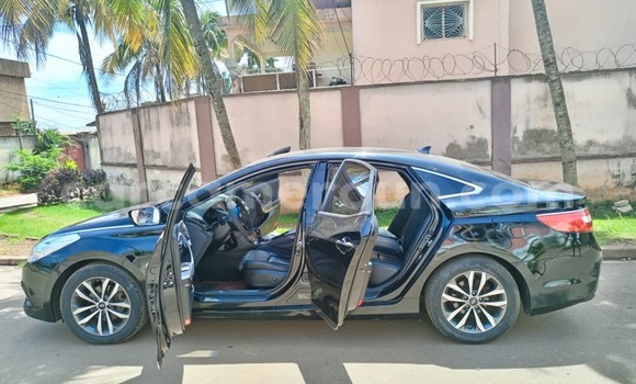 Acheter Occasion Voiture Hyundai Grandeur Noir à Yaoundé, Central Cameroon Acheter Occasion Voiture Hyundai Grandeur Noir à Yaoundé, Central Cameroon