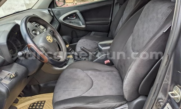 Buy Used Toyota RAV4 Silver Car in Yaounde in Central Cameroon Buy Used Toyota RAV4 Silver Car in Yaounde in Central Cameroon