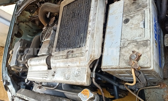 Acheter Occasion Voiture Mitsubishi L200 Bleu à Douala, Littoral Cameroon Acheter Occasion Voiture Mitsubishi L200 Bleu à Douala, Littoral Cameroon