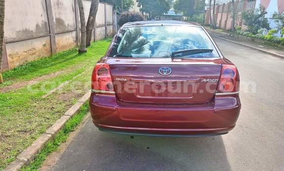 Acheter Occasion Voiture Toyota Avensis Rouge à Yaoundé, Central Cameroon Acheter Occasion Voiture Toyota Avensis Rouge à Yaoundé, Central Cameroon