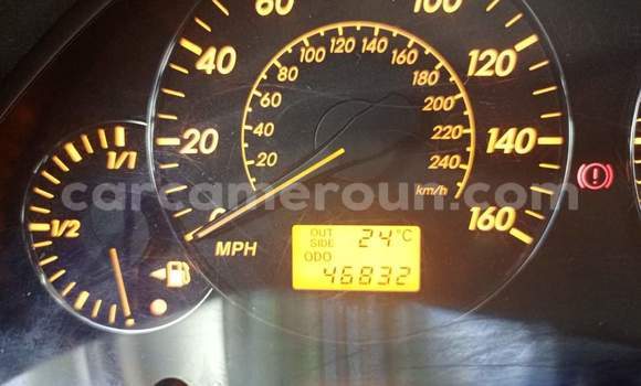 Acheter Occasion Voiture Toyota Avensis Rouge à Yaoundé, Central Cameroon Acheter Occasion Voiture Toyota Avensis Rouge à Yaoundé, Central Cameroon