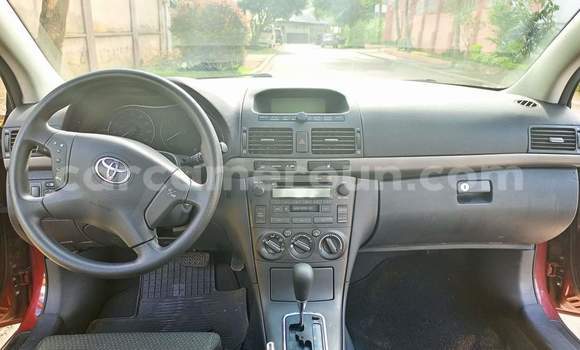 Acheter Occasion Voiture Toyota Avensis Rouge à Yaoundé, Central Cameroon Acheter Occasion Voiture Toyota Avensis Rouge à Yaoundé, Central Cameroon