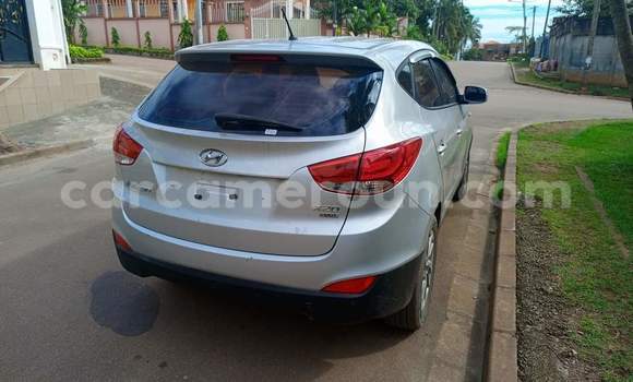 Acheter Occasion Voiture Hyundai Tucson Gris à Yaoundé, Central Cameroon Acheter Occasion Voiture Hyundai Tucson Gris à Yaoundé, Central Cameroon