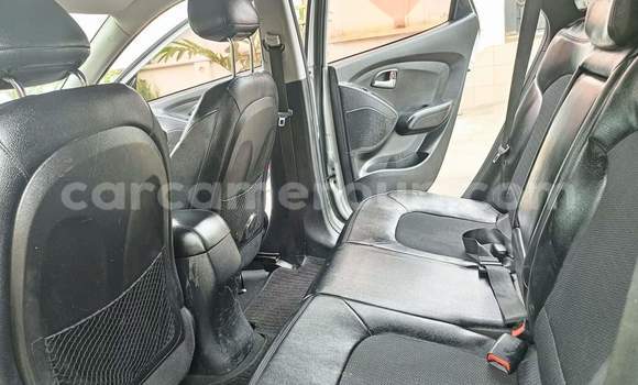 Acheter Occasion Voiture Hyundai Tucson Gris à Yaoundé, Central Cameroon Acheter Occasion Voiture Hyundai Tucson Gris à Yaoundé, Central Cameroon