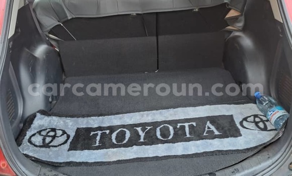 Sayi Na hannu Toyota RAV4 Red Mota in Yaounde a Babban Kamaru Sayi Na hannu Toyota RAV4 Red Mota in Yaounde a Babban Kamaru