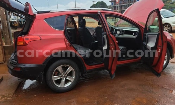 Sayi Na hannu Toyota RAV4 Red Mota in Yaounde a Babban Kamaru Sayi Na hannu Toyota RAV4 Red Mota in Yaounde a Babban Kamaru