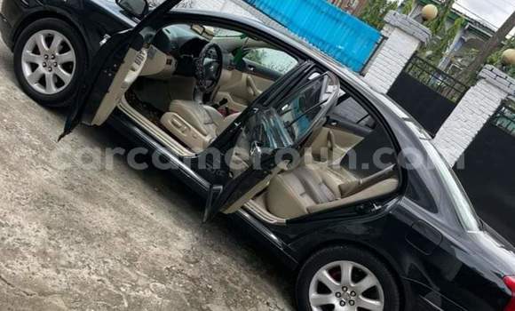 Buy Used Toyota Avensis Black Car in Yaounde in Central Cameroon Buy Used Toyota Avensis Black Car in Yaounde in Central Cameroon