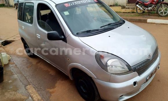 Sayi Na hannu Toyota Yaris Sauran Mota in Yaounde a Babban Kamaru Sayi Na hannu Toyota Yaris Sauran Mota in Yaounde a Babban Kamaru