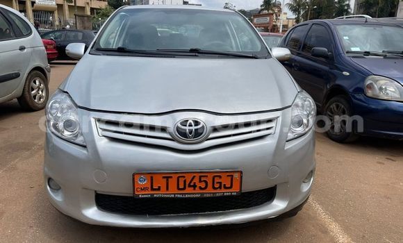 Sayi Na hannu Audi 100 Sauran Mota in Yaounde a Babban Kamaru