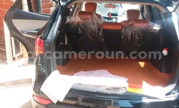 Buy Used Hyundai Santa Fe Black Car in Douala in Littoral Cameroon Buy Used Hyundai Santa Fe Black Car in Douala in Littoral Cameroon