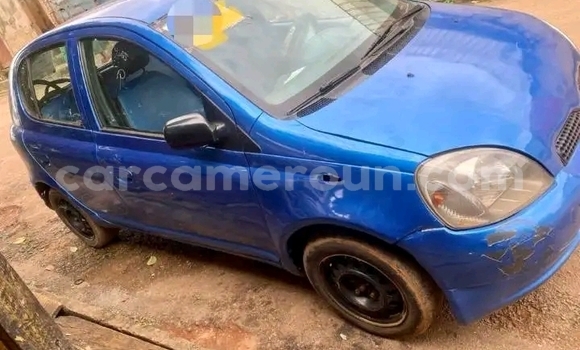 Buy Used Toyota Yaris Blue Car in Yaounde in Central Cameroon