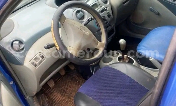 Sayi Na hannu Toyota Yaris Blue Mota in Yaounde a Babban Kamaru Sayi Na hannu Toyota Yaris Blue Mota in Yaounde a Babban Kamaru