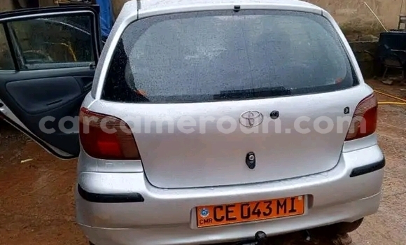 Sayi Na hannu Toyota Yaris Sauran Mota in Yaounde a Babban Kamaru Sayi Na hannu Toyota Yaris Sauran Mota in Yaounde a Babban Kamaru