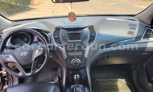 Acheter Occasion Voiture Hyundai Santa Fe Noir à Douala, Littoral Cameroon Acheter Occasion Voiture Hyundai Santa Fe Noir à Douala, Littoral Cameroon