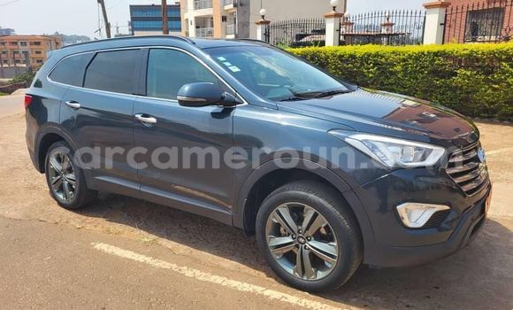 Acheter Occasion Voiture Hyundai Santa Fe Noir à Douala, Littoral Cameroon Acheter Occasion Voiture Hyundai Santa Fe Noir à Douala, Littoral Cameroon