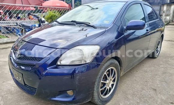 Acheter Occasion Voiture Toyota Yaris Bleu à Douala, Littoral Cameroon Acheter Occasion Voiture Toyota Yaris Bleu à Douala, Littoral Cameroon