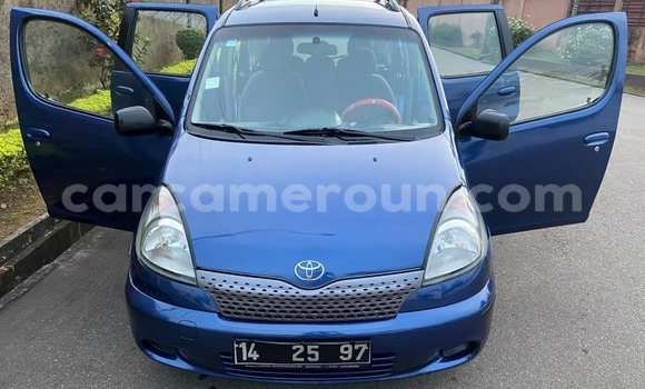 Acheter Neuf Voiture Carbodies FX4 Bleu à Yaoundé, Central Cameroon