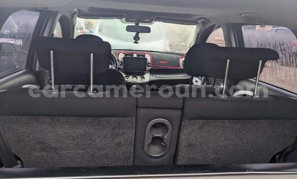 Acheter Occasion Voiture Toyota RAV4 Noir à Yaoundé, Central Cameroon Acheter Occasion Voiture Toyota RAV4 Noir à Yaoundé, Central Cameroon