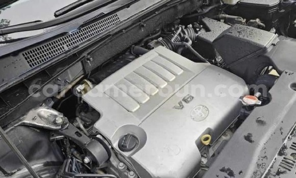 Sayi Na hannu Toyota Highlander Black Mota in Douala a Ƙasar Kamaru Sayi Na hannu Toyota Highlander Black Mota in Douala a Ƙasar Kamaru