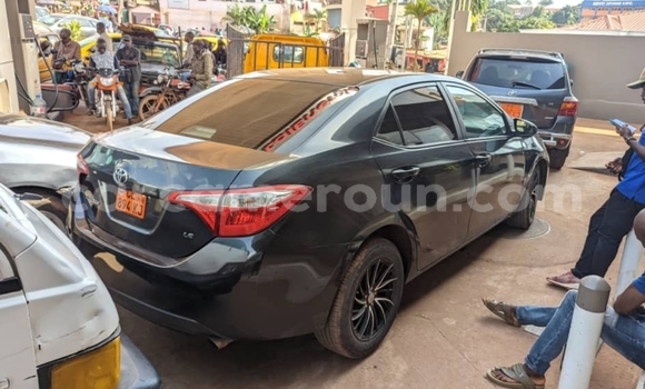 Acheter Occasion Voiture Toyota Corolla Noir à Yaoundé, Central Cameroon Acheter Occasion Voiture Toyota Corolla Noir à Yaoundé, Central Cameroon