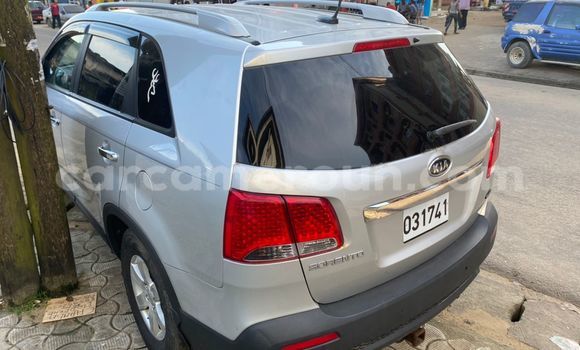 Acheter Import Voiture Kia Sorento Gris à Douala, Littoral Cameroon Acheter Import Voiture Kia Sorento Gris à Douala, Littoral Cameroon