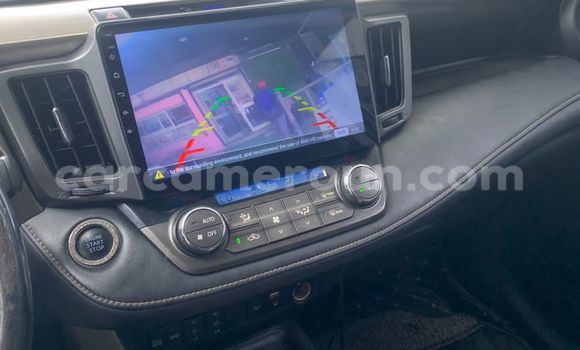 Acheter Occasion Voiture Toyota RAV4 Blanc à Douala, Littoral Cameroon Acheter Occasion Voiture Toyota RAV4 Blanc à Douala, Littoral Cameroon