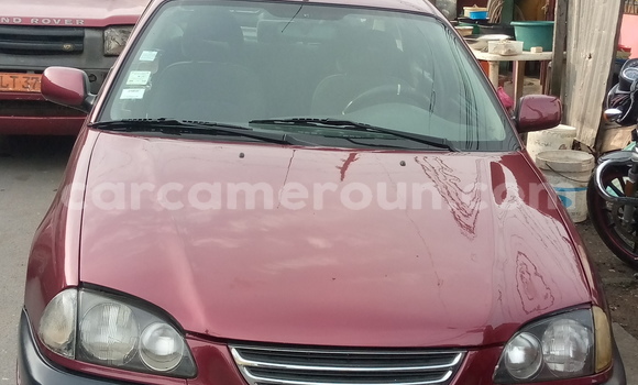 Sayi Na hannu Toyota Avensis Sauran Mota in Douala a Ƙasar Kamaru