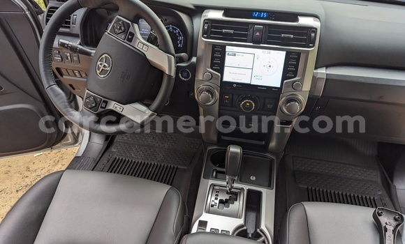 Acheter Import Voiture Toyota 4Runner Gris à Douala, Littoral Cameroon Acheter Import Voiture Toyota 4Runner Gris à Douala, Littoral Cameroon