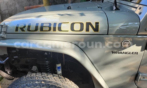 Sayi Na hannu Jeep Wrangler Sauran Mota in Douala a Ƙasar Kamaru Sayi Na hannu Jeep Wrangler Sauran Mota in Douala a Ƙasar Kamaru