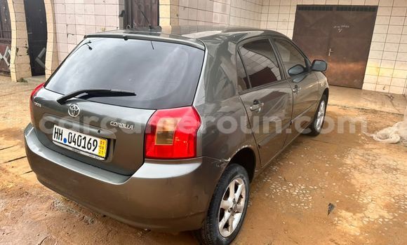 Sayi Na hannu Toyota Corolla Sauran Mota in Douala a Ƙasar Kamaru Sayi Na hannu Toyota Corolla Sauran Mota in Douala a Ƙasar Kamaru