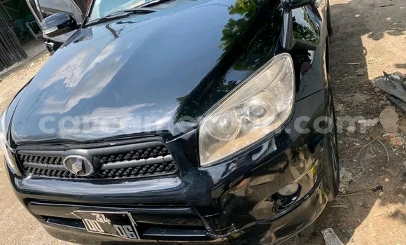 Buy Used Toyota RAV4 Silver Car in Douala in Littoral Cameroon