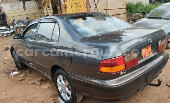 Sayi Na hannu Toyota Carina Sauran Mota in Yaounde a Babban Kamaru Sayi Na hannu Toyota Carina Sauran Mota in Yaounde a Babban Kamaru