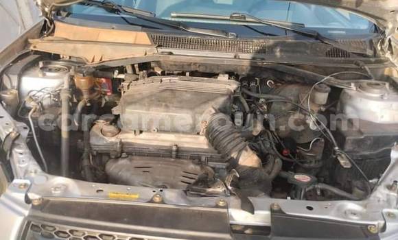 Sayi Na hannu Toyota RAV4 Sauran Mota in Yaounde a Babban Kamaru Sayi Na hannu Toyota RAV4 Sauran Mota in Yaounde a Babban Kamaru