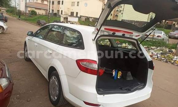 Sayi Na hannu Ford Mondeo White Mota in Yaounde a Babban Kamaru Sayi Na hannu Ford Mondeo White Mota in Yaounde a Babban Kamaru
