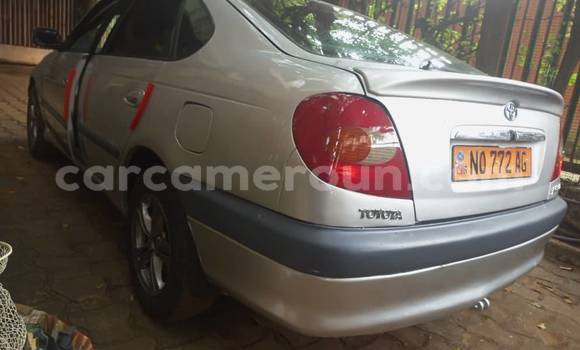 Sayi Na hannu Toyota Avensis Sauran Mota in Yaounde a Babban Kamaru Sayi Na hannu Toyota Avensis Sauran Mota in Yaounde a Babban Kamaru