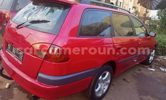 Acheter Occasion Voiture Toyota Avensis Rouge à Yaoundé, Central Cameroon Acheter Occasion Voiture Toyota Avensis Rouge à Yaoundé, Central Cameroon