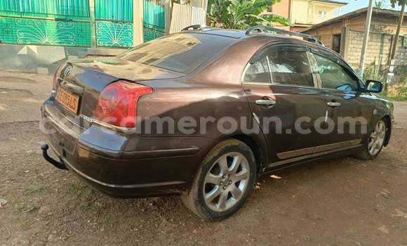 Sayi Na hannu Toyota Avensis Sauran Mota in Yaounde a Babban Kamaru Sayi Na hannu Toyota Avensis Sauran Mota in Yaounde a Babban Kamaru