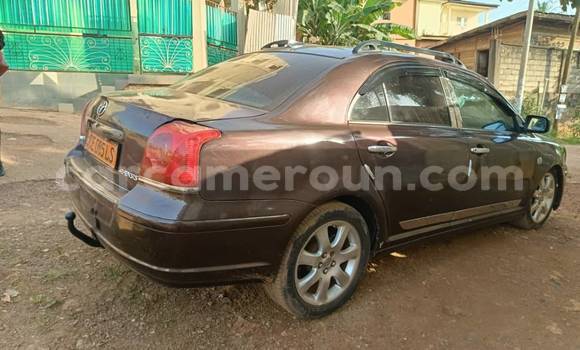 Sayi Na hannu Toyota Avensis Sauran Mota in Yaounde a Babban Kamaru Sayi Na hannu Toyota Avensis Sauran Mota in Yaounde a Babban Kamaru