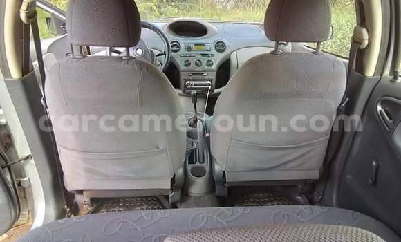 Sayi Na hannu Toyota Yaris Sauran Mota in Yaounde a Babban Kamaru Sayi Na hannu Toyota Yaris Sauran Mota in Yaounde a Babban Kamaru