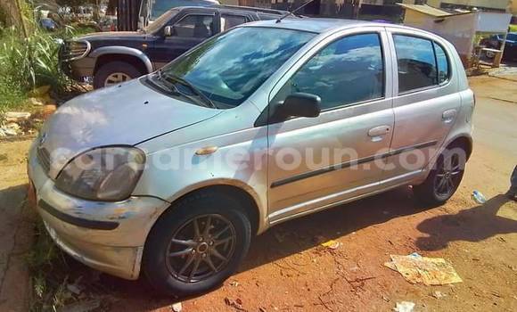 Sayi Na hannu Toyota Yaris Sauran Mota in Yaounde a Babban Kamaru Sayi Na hannu Toyota Yaris Sauran Mota in Yaounde a Babban Kamaru