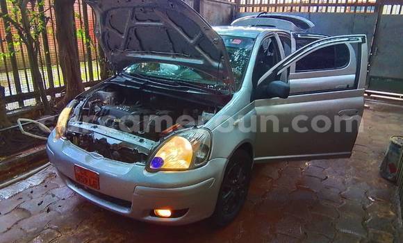 Sayi Na hannu Toyota Yaris Sauran Mota in Yaounde a Babban Kamaru Sayi Na hannu Toyota Yaris Sauran Mota in Yaounde a Babban Kamaru