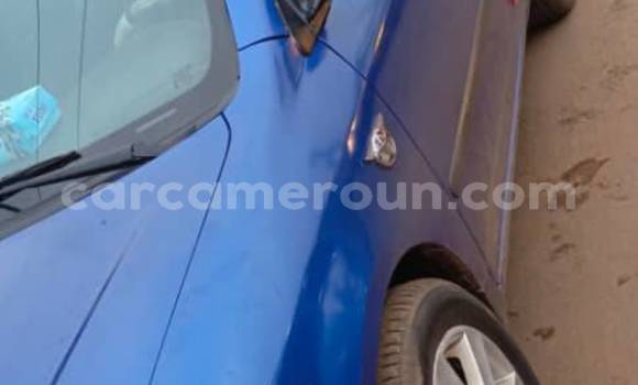 Sayi Na hannu Toyota Corolla Sauran Mota in Yaounde a Babban Kamaru Sayi Na hannu Toyota Corolla Sauran Mota in Yaounde a Babban Kamaru