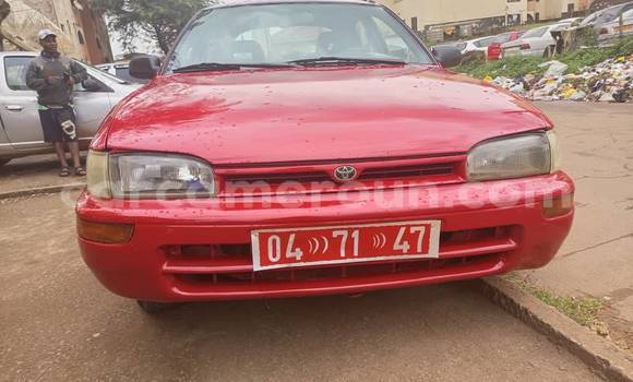 Acheter Occasion Voiture Toyota Corolla Rouge à Yaoundé, Central Cameroon