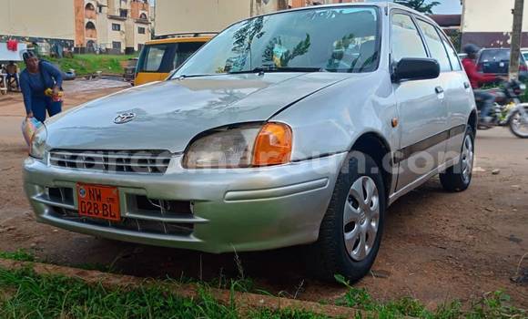 Sayi Na hannu Toyota Starlet Sauran Mota in Yaounde a Babban Kamaru Sayi Na hannu Toyota Starlet Sauran Mota in Yaounde a Babban Kamaru
