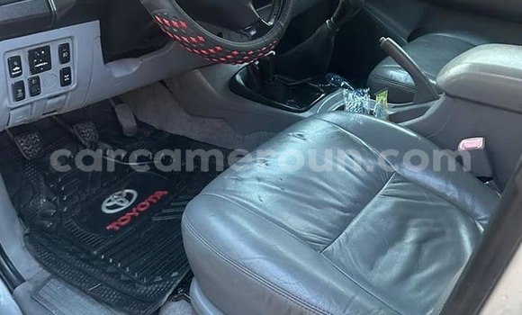 Acheter Occasion Voiture Toyota Pickup Autre à Yaoundé, Central Cameroon Acheter Occasion Voiture Toyota Pickup Autre à Yaoundé, Central Cameroon